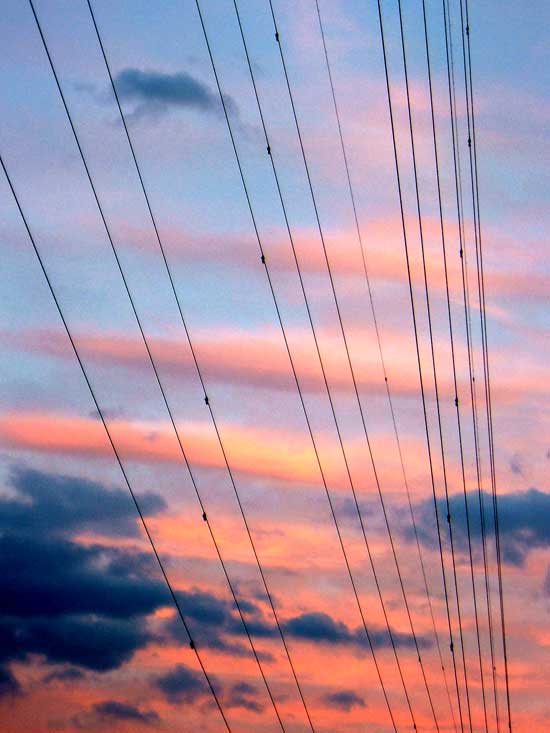 送電線の空